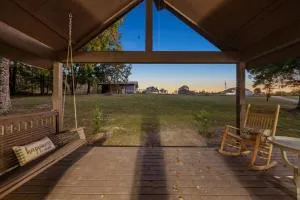 Log Cabin on Charming Horse Farm - LaFayette