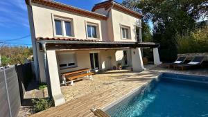 Villas La Villa des Rosiers : photos des chambres