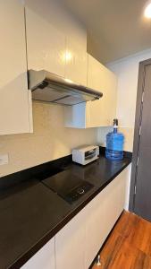 Abreeza Mall Area Ivory Residences