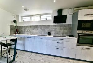 Appartements Saint-Etienne Bellevue Confort 1 : photos des chambres