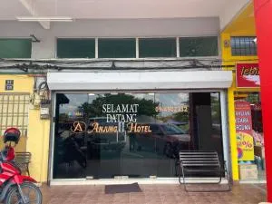 OYO 91065 Hotel De Anjung - Kampong Aur