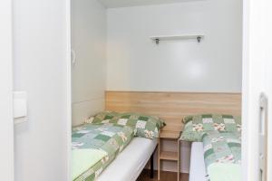 Mara Lake Cabins - Mara Camping