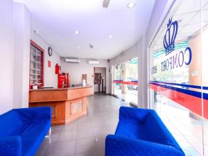 Super OYO 828 Comfort Hotel Shah Alam