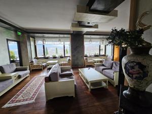 Belvedere Resort Moieciu