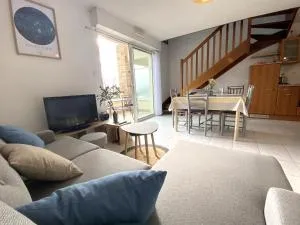 Fouesnant Beg Meil, duplex au coeur du village, à 450 m de la plage - Beg-Meil