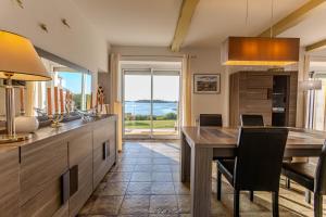 Maison pour 7 - Superbe vue mer depuis le jardin