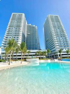 High Speed Internet with Cozy Hotel Vibe