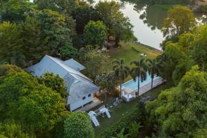 Hide & Seek River Villa