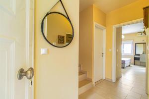 Theo Villas With Sea View