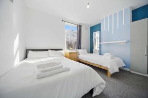 3 Bedroom House Near Leeds City Center