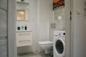Apartamenty Feniks Toruń, Starówka, Centrum -Prywatny parking, Balkon, Smart TV
