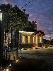 Mahaeliya Rock Castle