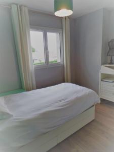 Appartements Belle maison T4 au calme - Jardin & Parking : photos des chambres
