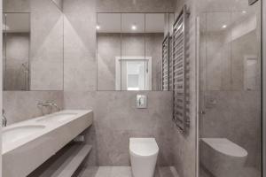 VipWarsawApartments pl Premium 3 Rooms Apartments at Grzybowska 37