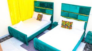 Lux Suites Kwamby Ocean paradise Apartments