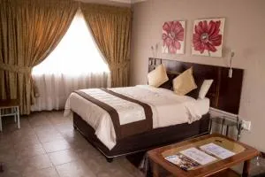 mommys guest house - Mahikeng