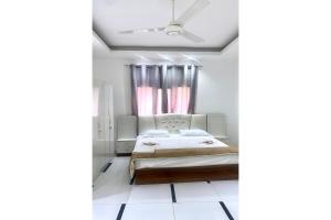 OYO 157 Dream Barka Hotel
