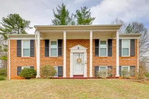 1 Mi to Dtwn Lynchburg Charming Family Home! - Appomattox