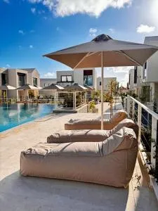 Avalon Gardens Pink&Blue Villa with swimming pools sauna restaurant gym - Trimithousa