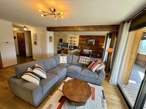 Grand T4 lumineux en plein coeur de Châtel