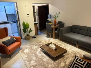 Elegant Stay 2BR in Privado