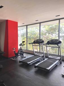 Comfortable apartmento en el centro de la ciudad con piscina y gym
