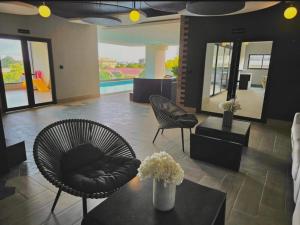 Comfortable apartmento en el centro de la ciudad con piscina y gym