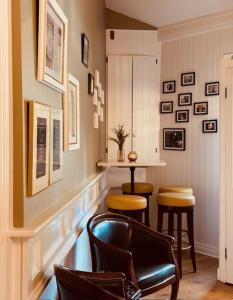 The Lansdowne Kenmare