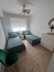 Apartamento en Playa de Gandia - Sólo para Familias