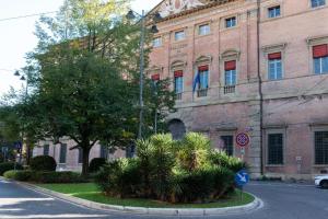 RIZZOLI HOSPITAL ROOMS AND SUITES - CENTRAL PALACE Bedinbo
