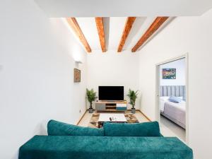 Apartments Lovro & Lena