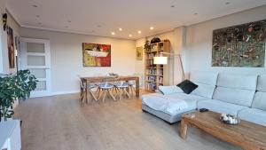 Fabulous Apartment with Garden and Parking