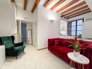 Apartments Lovro & Lena