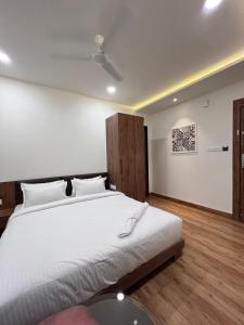 Basotel Hotel Indore Vijaynagar