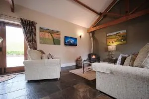 Swallows Nest Cottage - Wold Newton