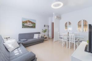 Plaza del Cabildo Sanlucar Center by Valcambre