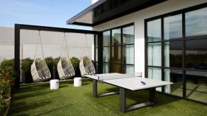 Sentral West Midtown at Star Metals