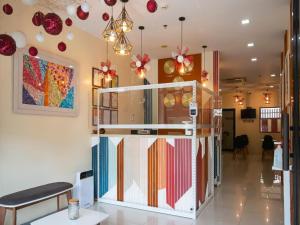 Super OYO 832 The Teepee Place Hostel & Residence Inn