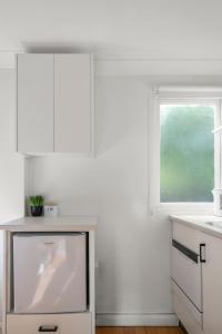 Cosy, Compact and Private Studio Garden Apartment