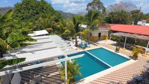 Cabinas El Colibri, Apart Hotel