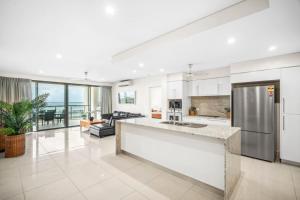 Location Style and Amazing Views