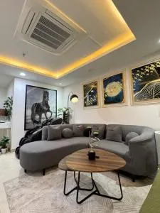 Gold Crest Modern And Luxurious Apartments In DHA Lahore - Phase 4 - 拉合尔