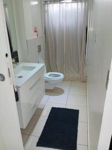 Appartement dans un pavillon avec accès au jardin