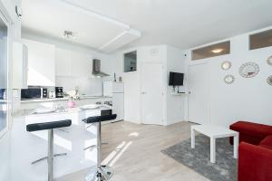 Cabopino Port Modern 2 Bedroom Apartment