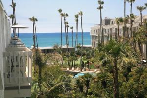 C303 - Pacific Dream