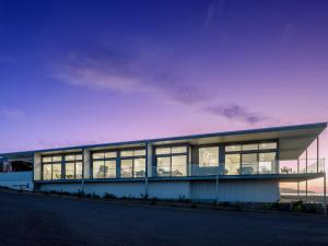 Cove Landing Marina Apartments CL01-Apt:1,2,3 Sleeps 12