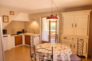 Maisons d'hotes Le Hameau Fleur de Pierres , Chambre , Gite et Table d'Hotes : photos des chambres