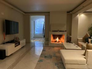 The White House Beach Villa