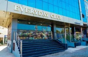 Everyday Club - Mālpura