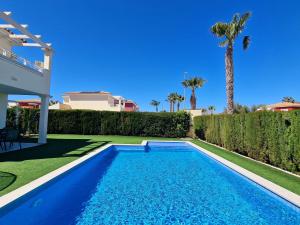 Villa Sofía - 2 bedroom villa with private pool and garden